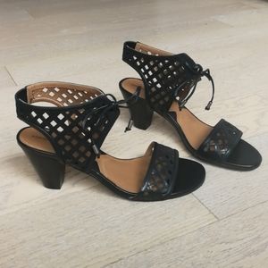 Adrienne Vittadini sandals